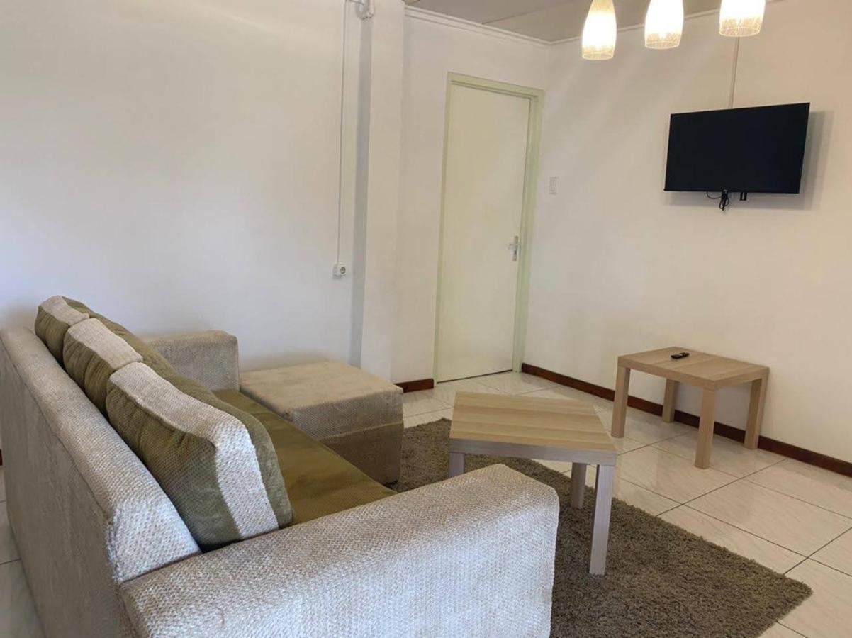 Max Garden And Pool Apartment Paramaribo Exterior photo