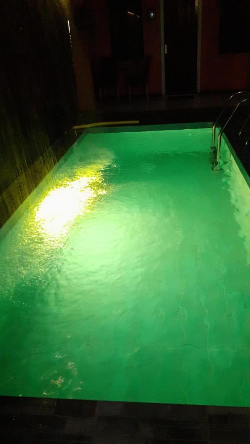 Max Garden And Pool Apartment Paramaribo Exterior photo