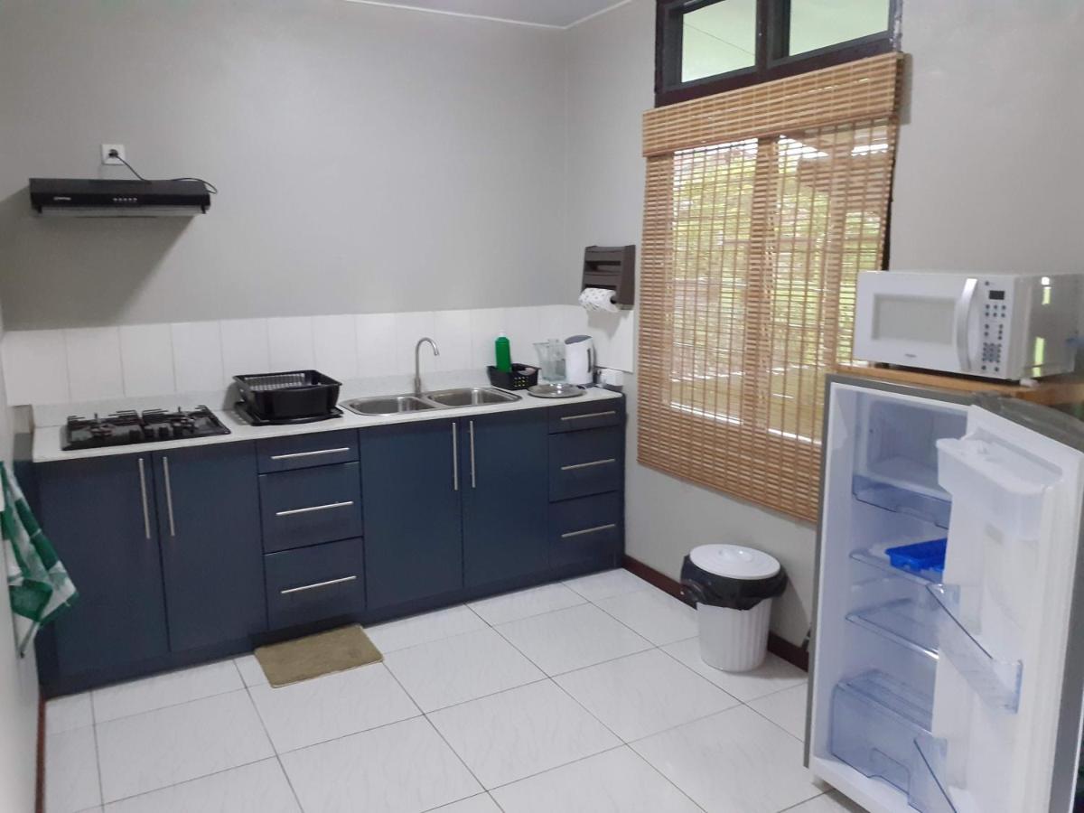 Max Garden And Pool Apartment Paramaribo Exterior photo